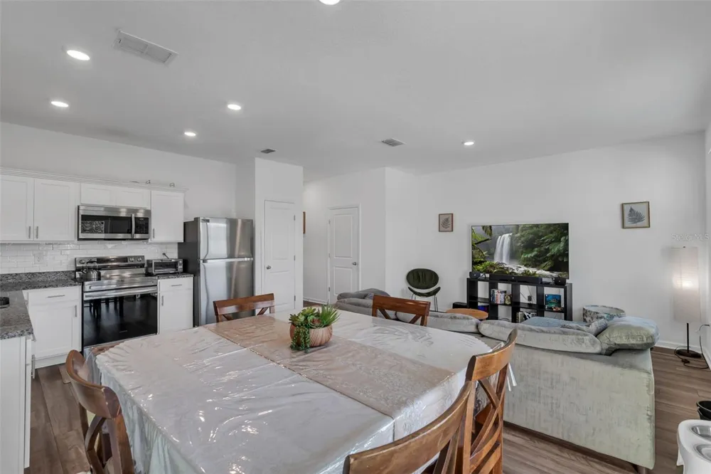6359 KAY MORGAN LANE Gibsonton, FL 33534