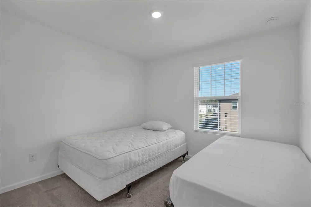 6359 KAY MORGAN LANE Gibsonton, FL 33534