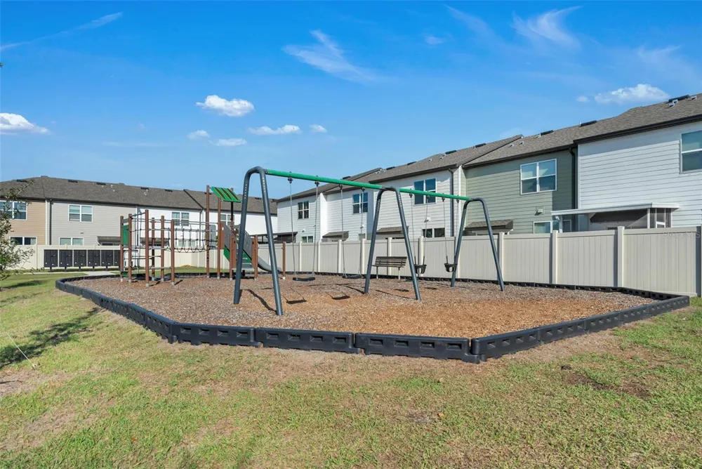 6359 KAY MORGAN LANE Gibsonton, FL 33534