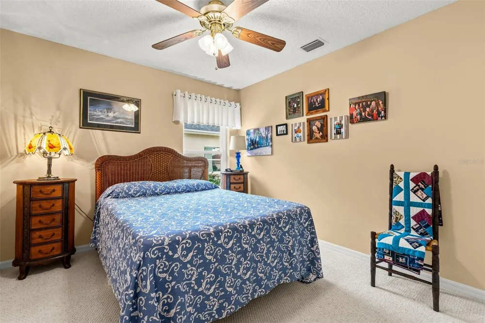 6170 SAILBOAT AVENUE Tavares, FL 32778