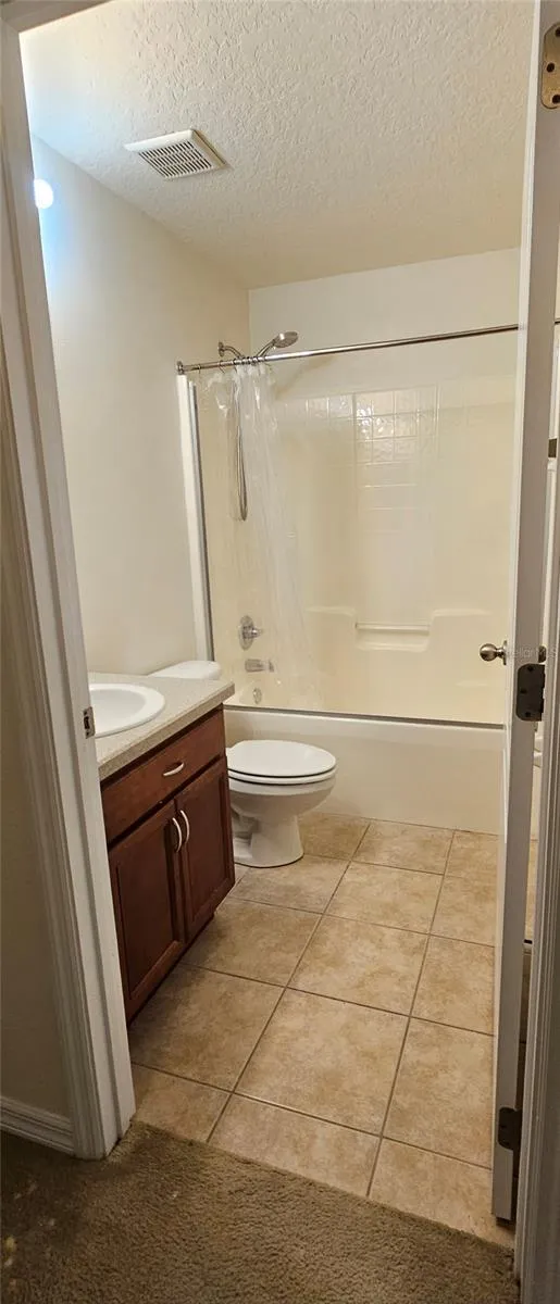 23705 MILFORD DRIVE Eustis, FL 32736