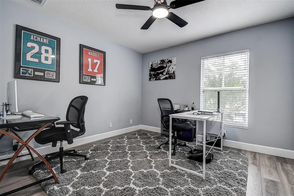 1426 HILLVIEW LANE Tarpon Springs, FL 34689