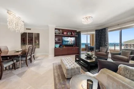 11 BAYMONT STREET #1006 Clearwater Beach, FL 33767