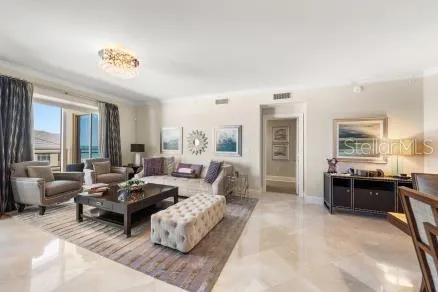 11 BAYMONT STREET #1006 Clearwater Beach, FL 33767