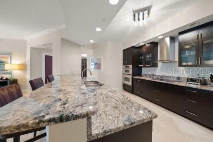 11 BAYMONT STREET #1006 Clearwater Beach, FL 33767