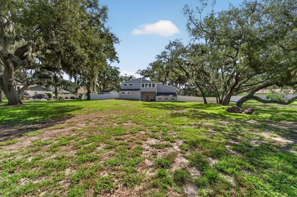 11302 SANDPINE ROAD Riverview, FL 33569
