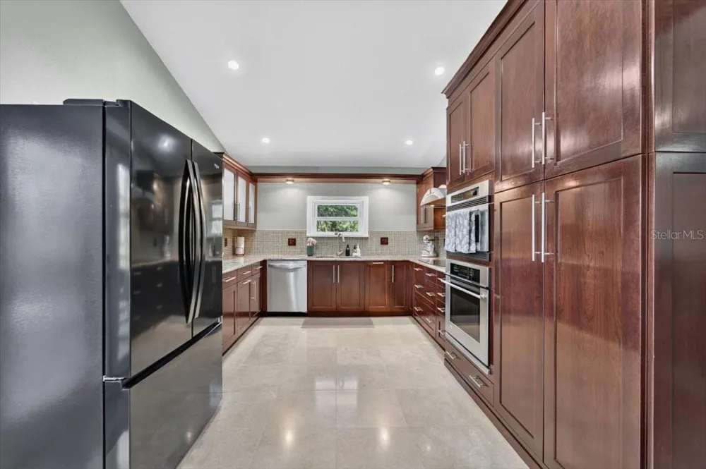11302 SANDPINE ROAD Riverview, FL 33569