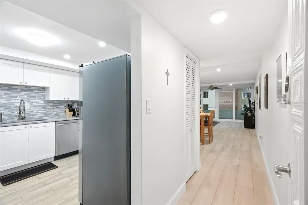17920 GULF BOULEVARD #1502 St Petersburg, FL 33708