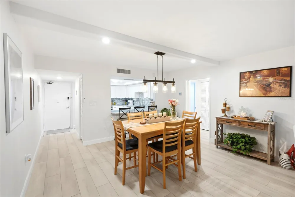 17920 GULF BOULEVARD #1502 St Petersburg, FL 33708