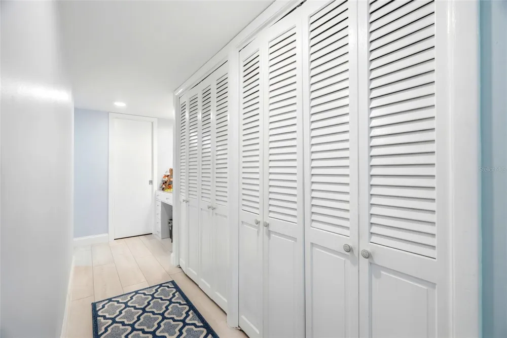 17920 GULF BOULEVARD #1502 St Petersburg, FL 33708