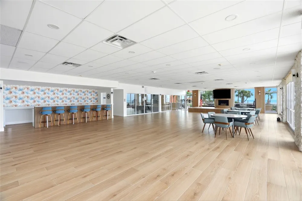 17920 GULF BOULEVARD #1502 St Petersburg, FL 33708
