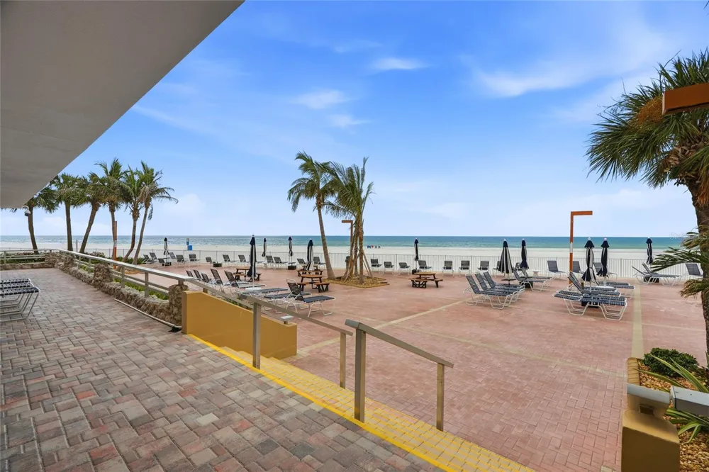 17920 GULF BOULEVARD #1502 St Petersburg, FL 33708