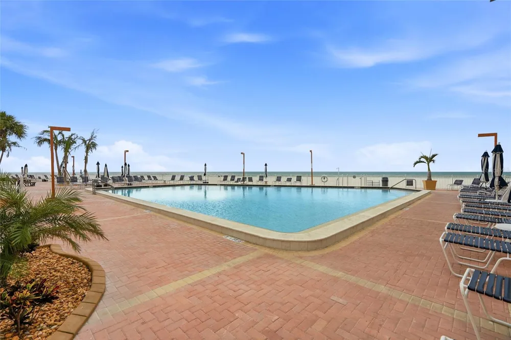 17920 GULF BOULEVARD #1502 St Petersburg, FL 33708