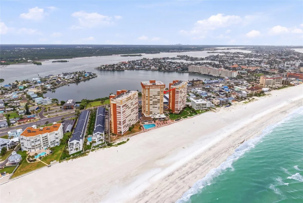 17920 GULF BOULEVARD #1502 St Petersburg, FL 33708