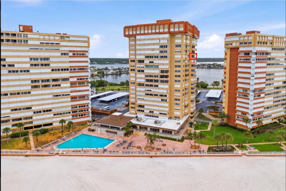 17920 GULF BOULEVARD #1502 St Petersburg, FL 33708