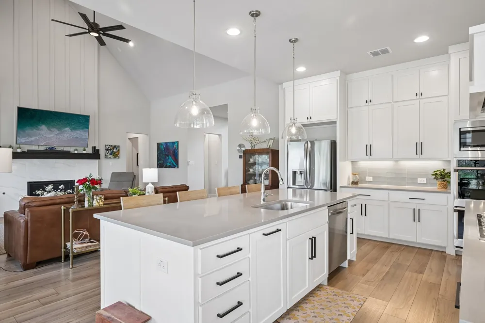 1701 Whispering Pines Lane Gunter, TX 75058