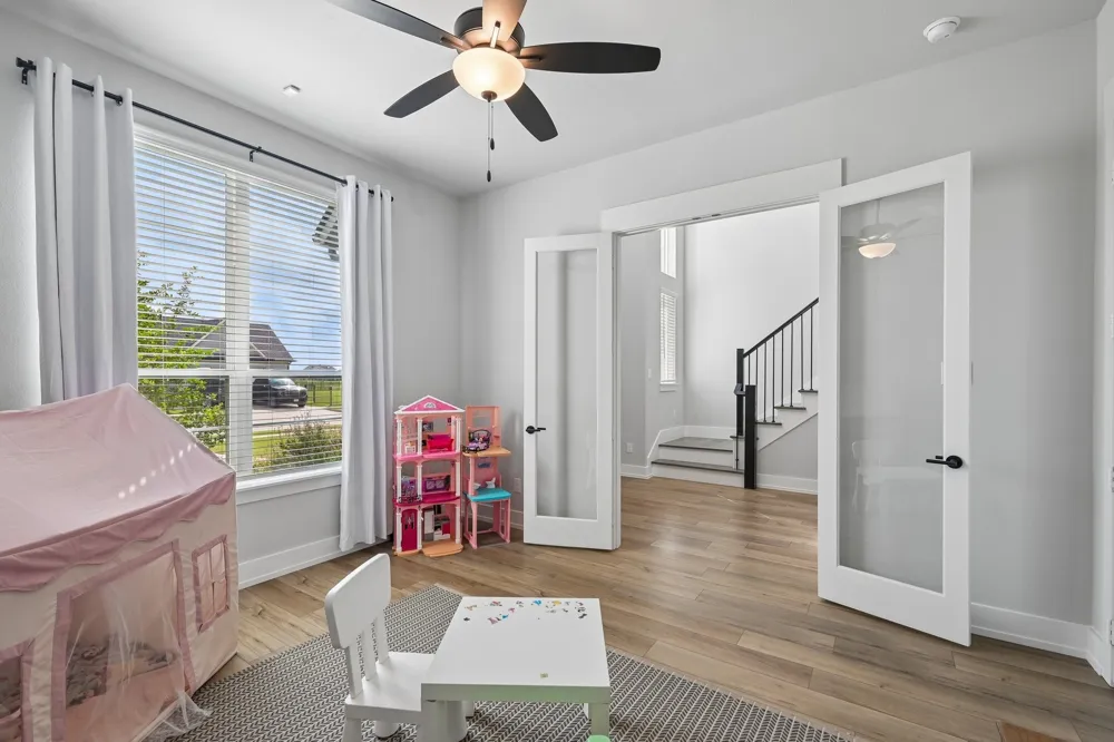 1701 Whispering Pines Lane Gunter, TX 75058