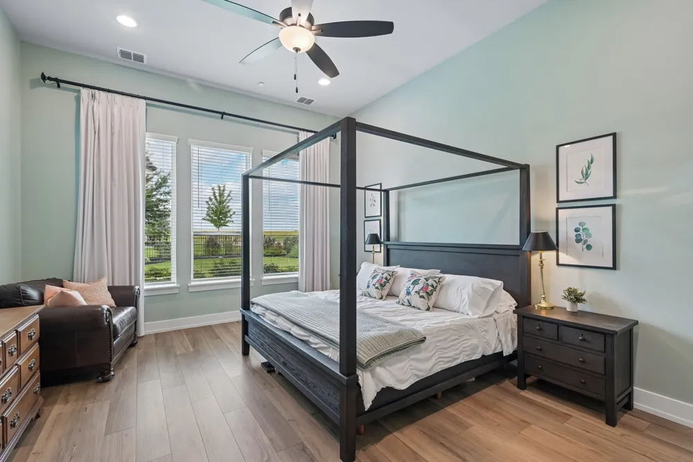 1701 Whispering Pines Lane Gunter, TX 75058