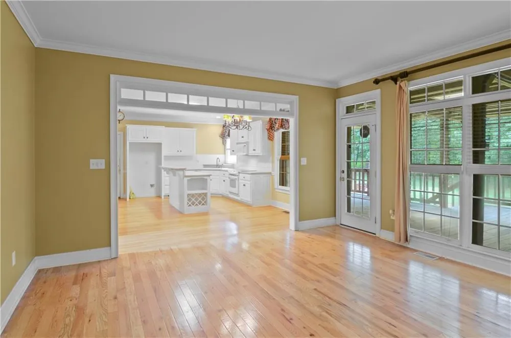 1091 Glenwood Lane Bogart, GA 30622