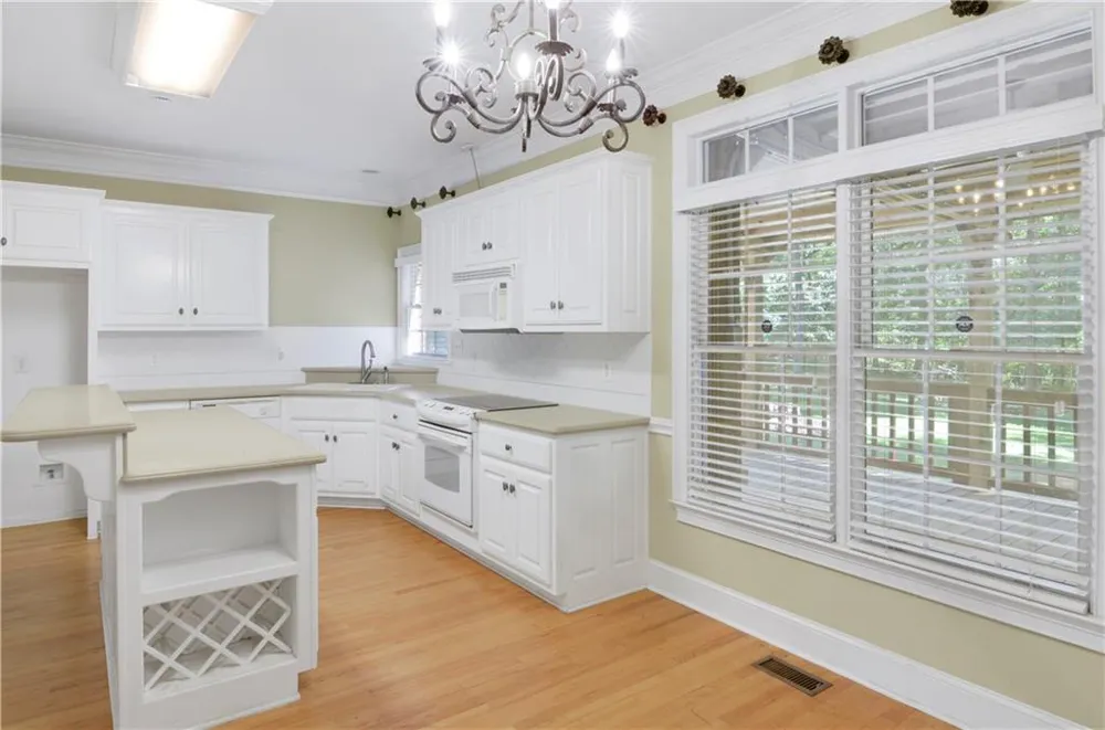 1091 Glenwood Lane Bogart, GA 30622