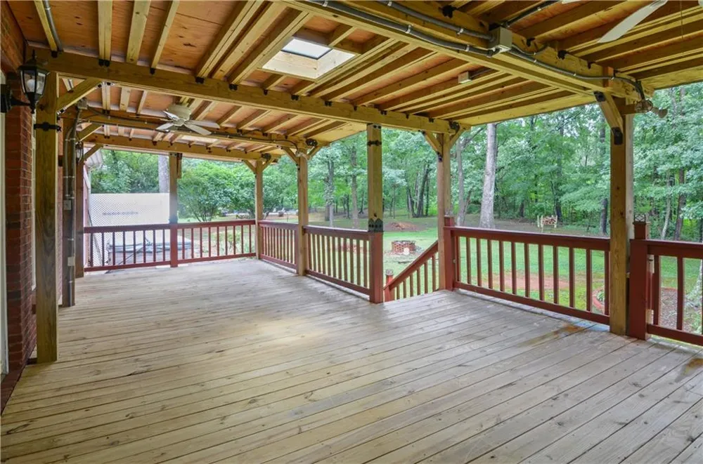 1091 Glenwood Lane Bogart, GA 30622