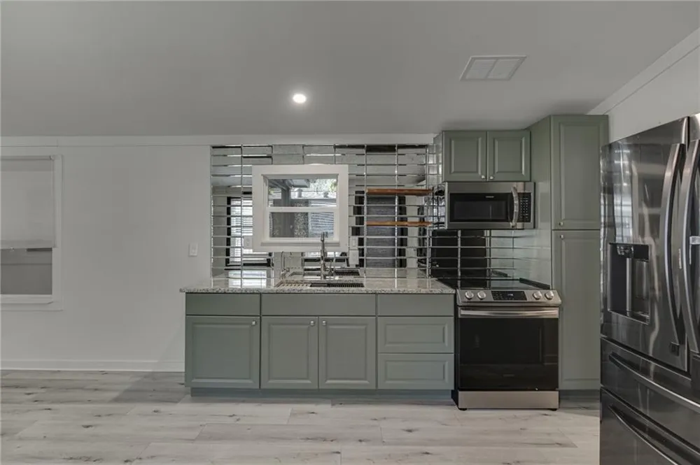 3685 Fir Drive Buford, GA 30518