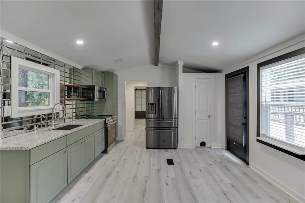 3685 Fir Drive Buford, GA 30518