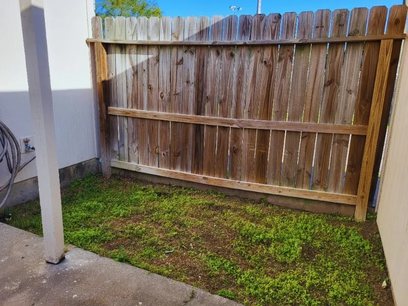 6702 Everhart #U-104 Corpus Christi, TX 78413