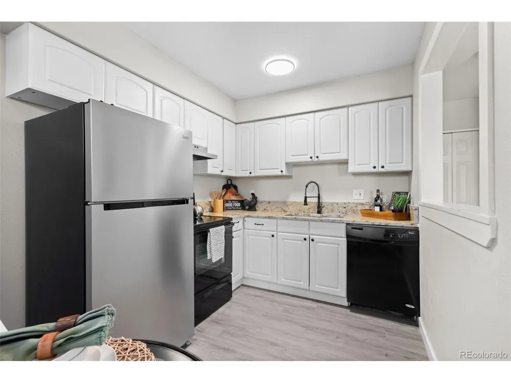 9380 W 49th Avenue #108 Wheat Ridge, CO 80033