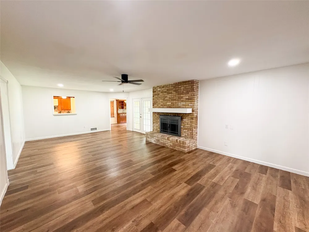 511 W Walnut Street Celina, TX 75009