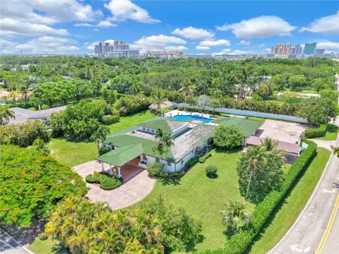 7550 SW 74th St