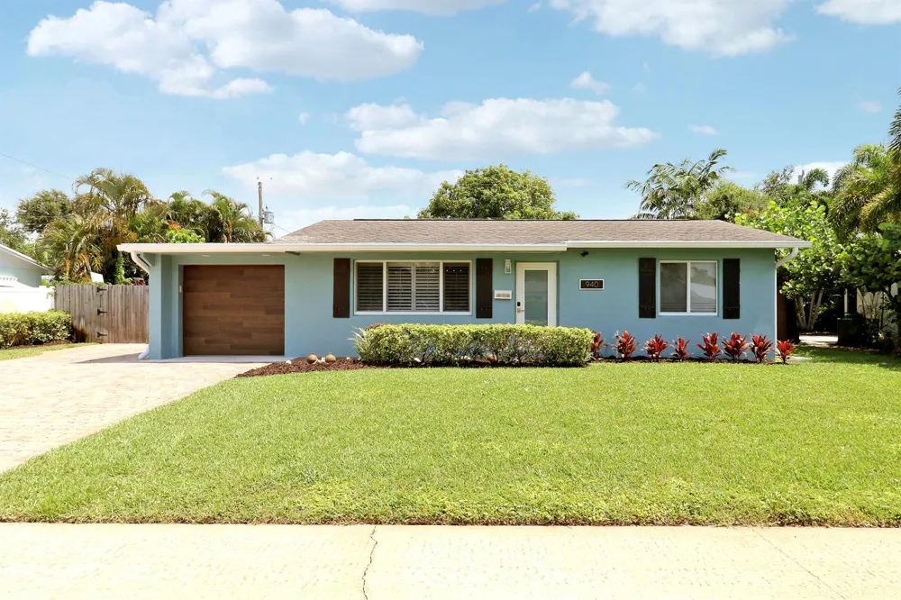 940 Dogwood Road North Palm Beach, FL 33408