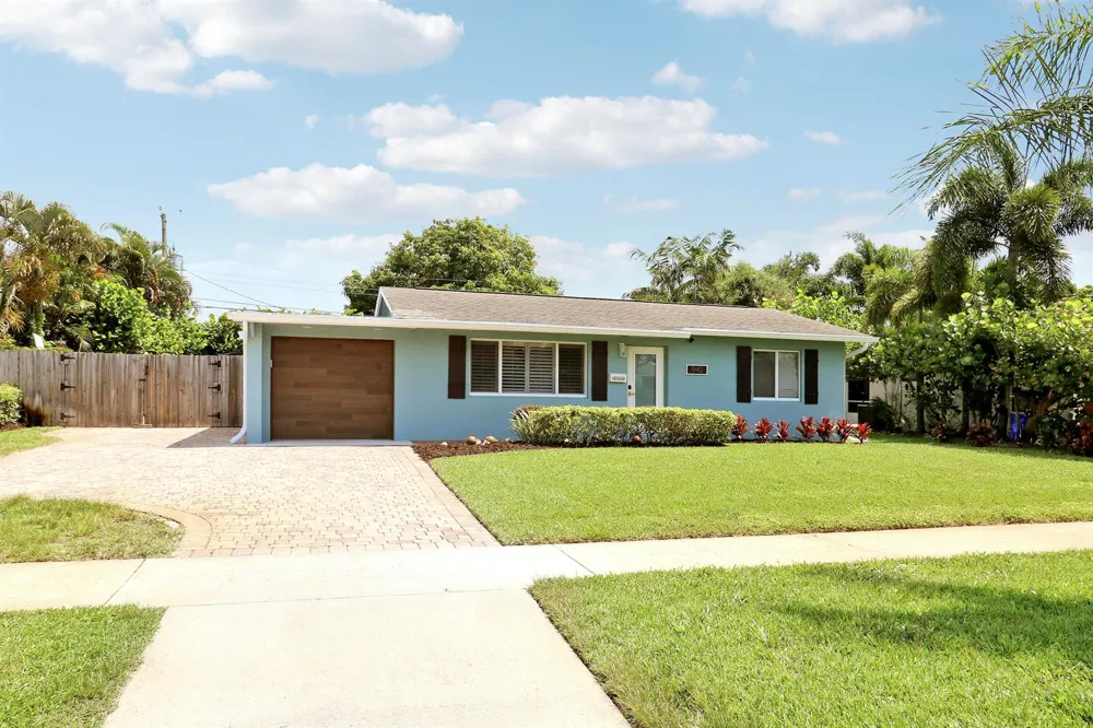 940 Dogwood Road North Palm Beach, FL 33408