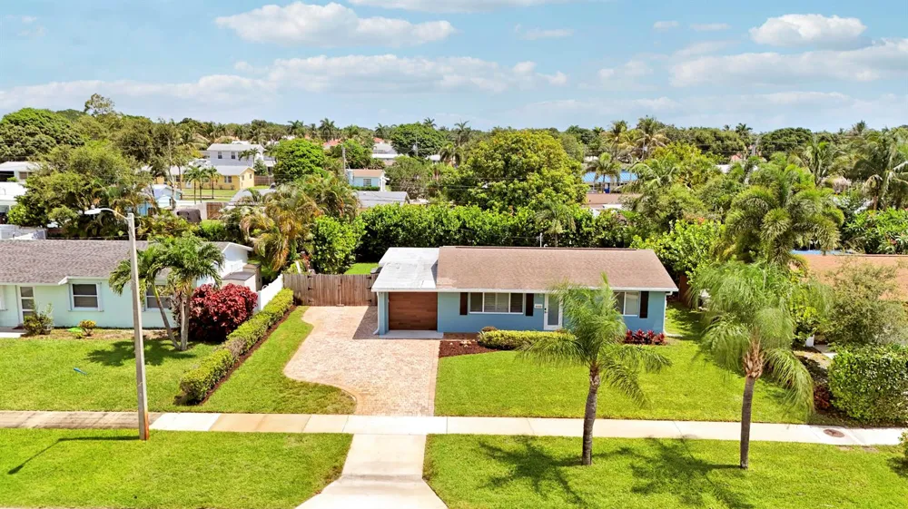940 Dogwood Road North Palm Beach, FL 33408