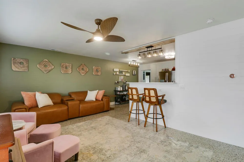 940 Dogwood Road North Palm Beach, FL 33408