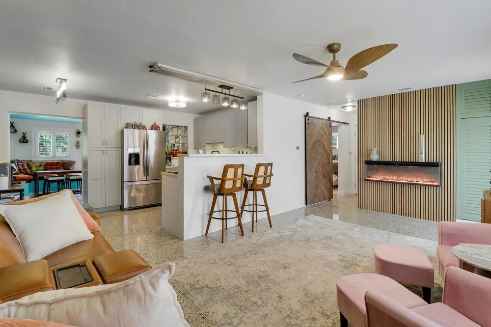 940 Dogwood Road North Palm Beach, FL 33408