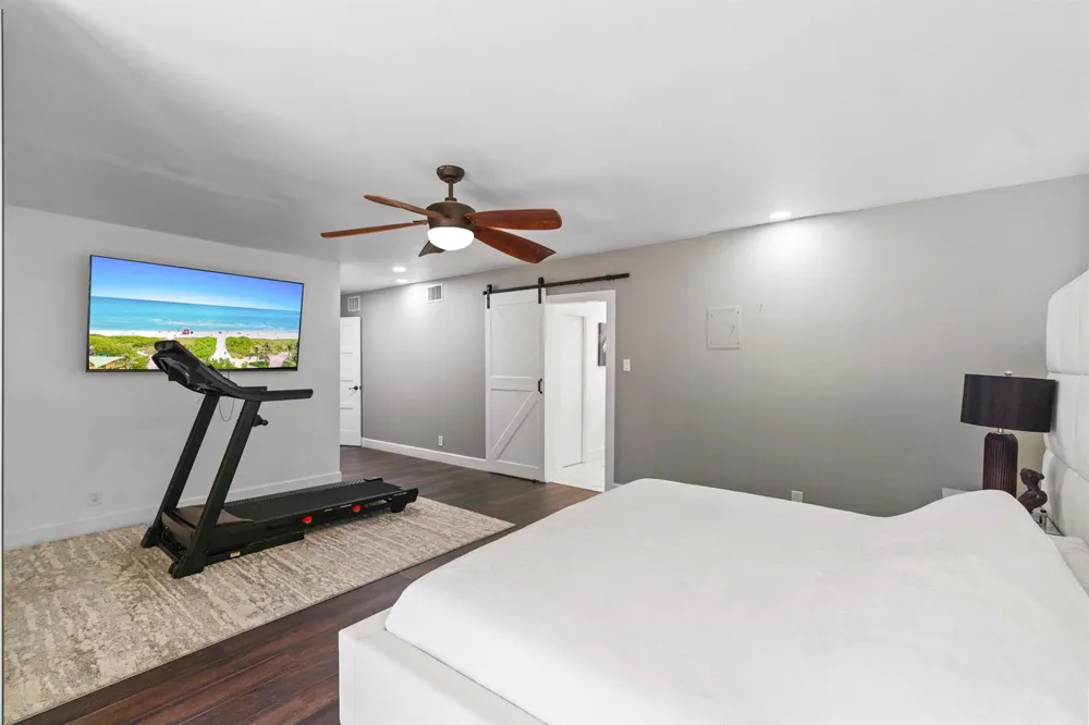 6106 Royal Poinciana Lane Tamarac, FL 33319