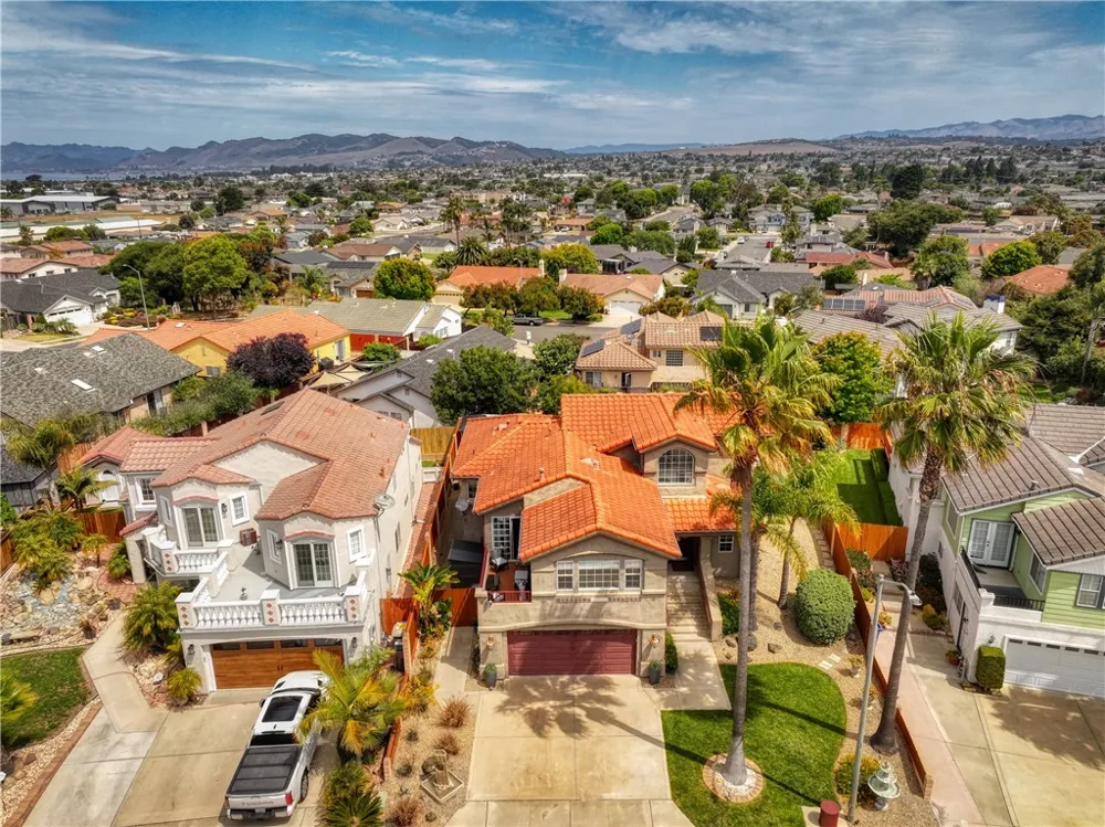 1485 Del Mar Grover Beach, CA 93433