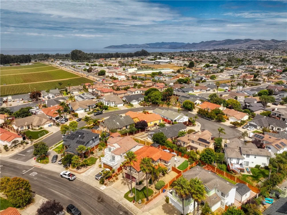 1485 Del Mar Grover Beach, CA 93433