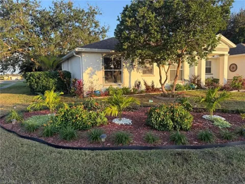 265 Justene Circle W