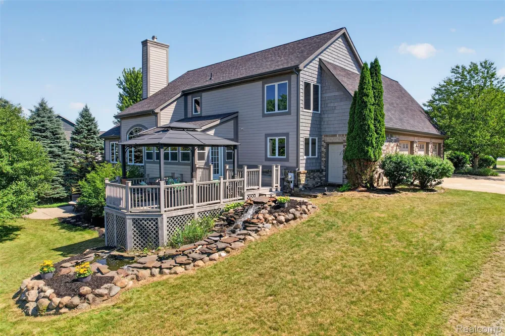 5372 Stone Garden Drive Marion Township, MI 48843