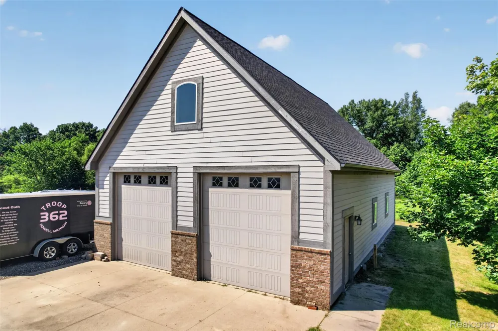 5372 Stone Garden Drive Marion Township, MI 48843