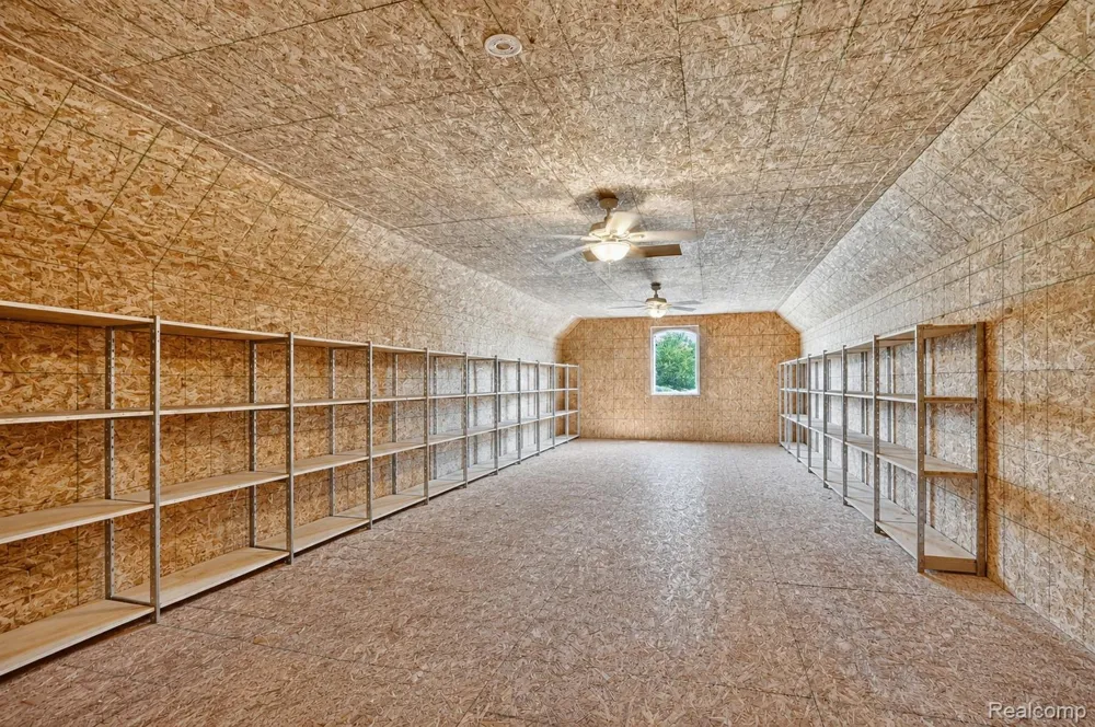 5372 Stone Garden Drive Marion Township, MI 48843