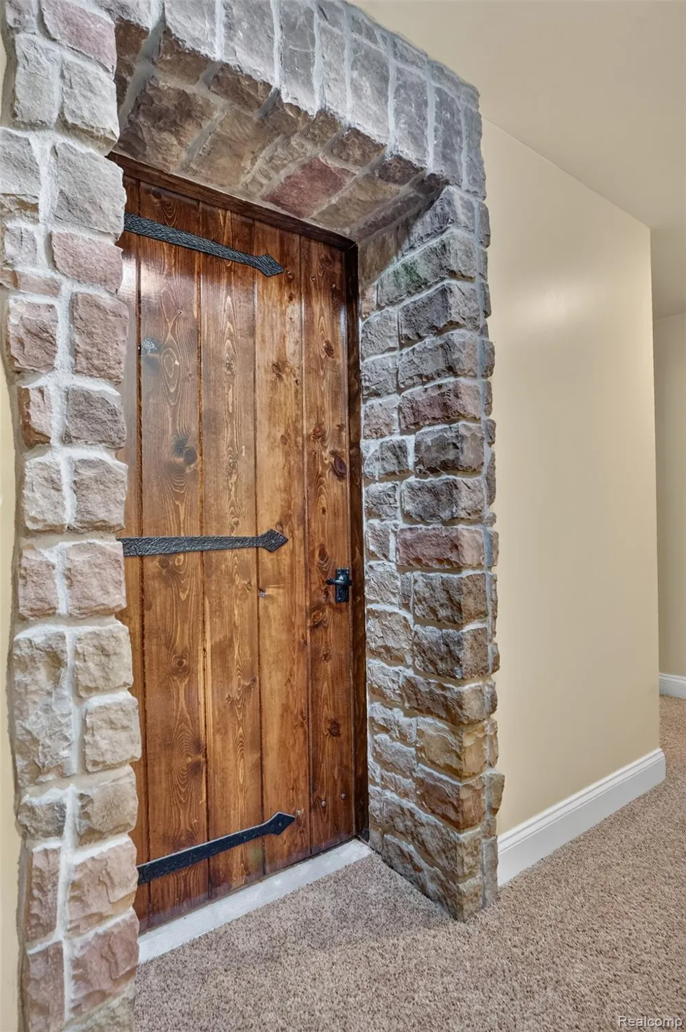 5372 Stone Garden Drive Marion Township, MI 48843