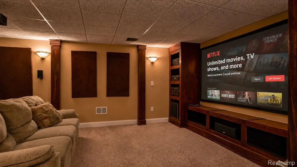 5372 Stone Garden Drive Marion Township, MI 48843