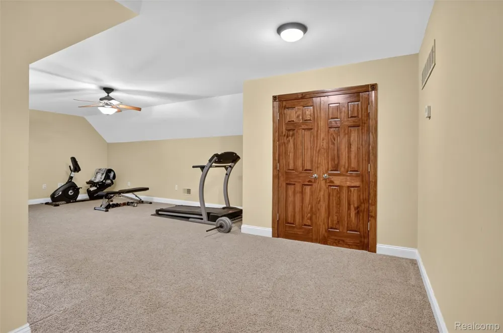 5372 Stone Garden Drive Marion Township, MI 48843