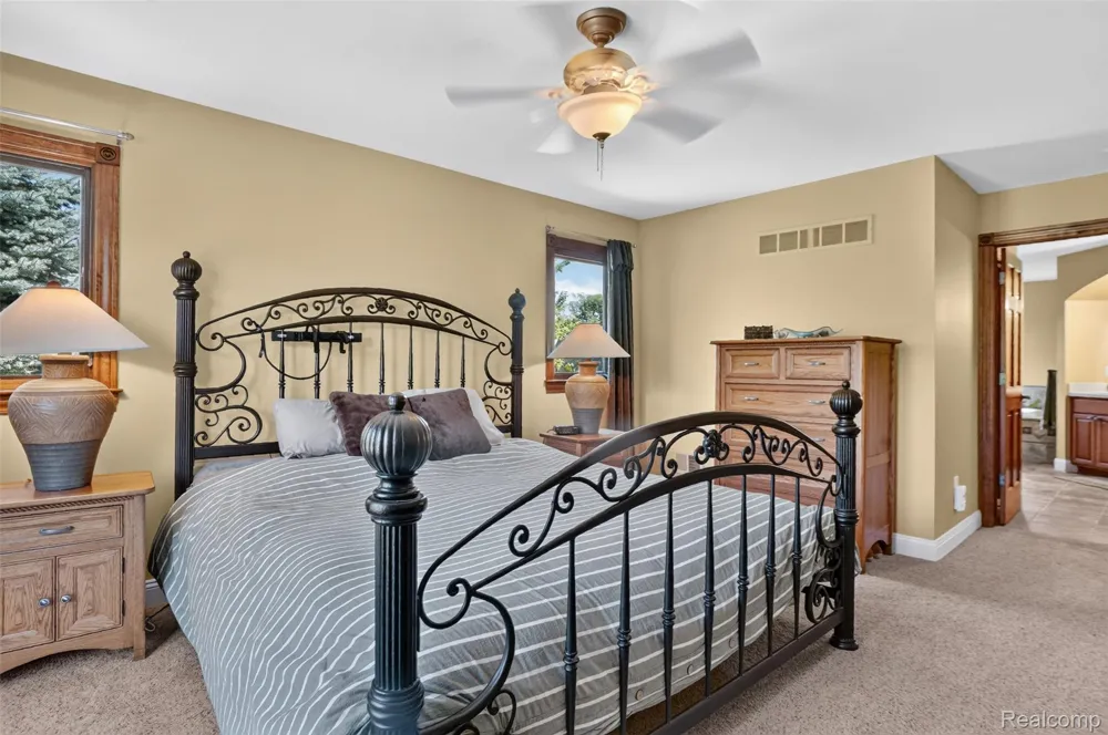5372 Stone Garden Drive Marion Township, MI 48843