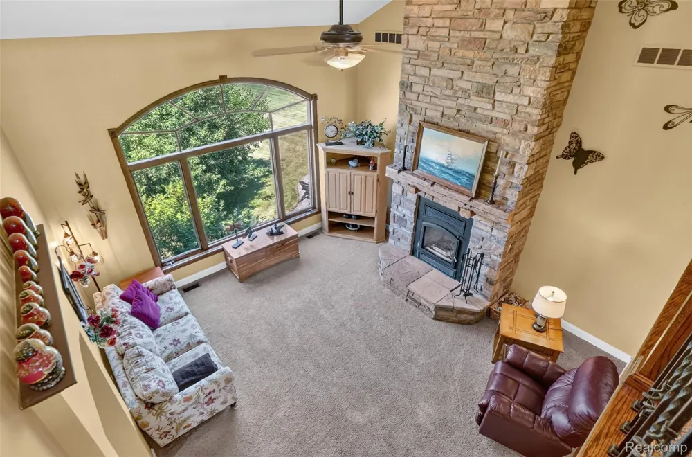 5372 Stone Garden Drive Marion Township, MI 48843