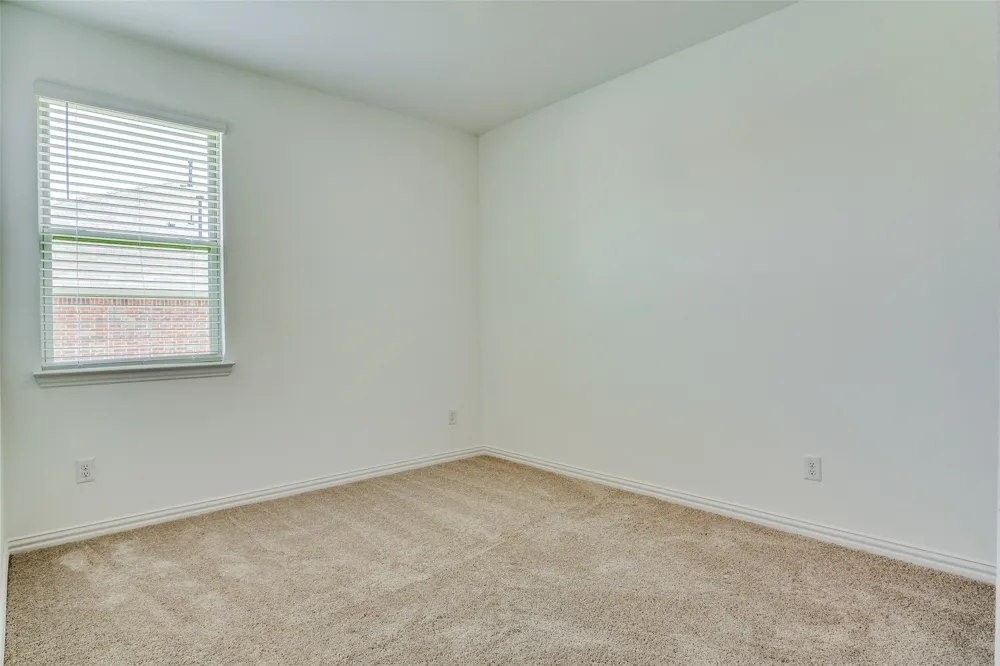 1228 Almond Road Azle, TX 76020