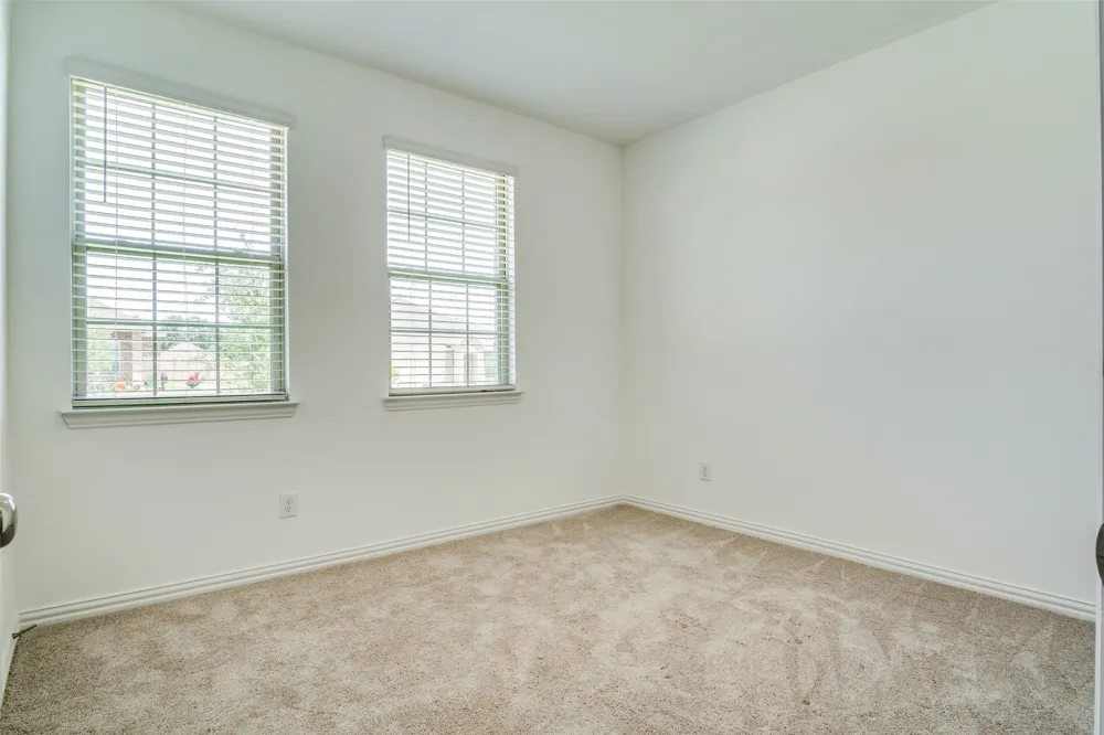 1228 Almond Road Azle, TX 76020